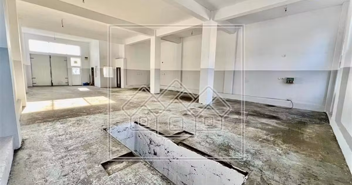 Spațiu comercial de vânzare de 420 mp, în zona Terezian, Sibiu