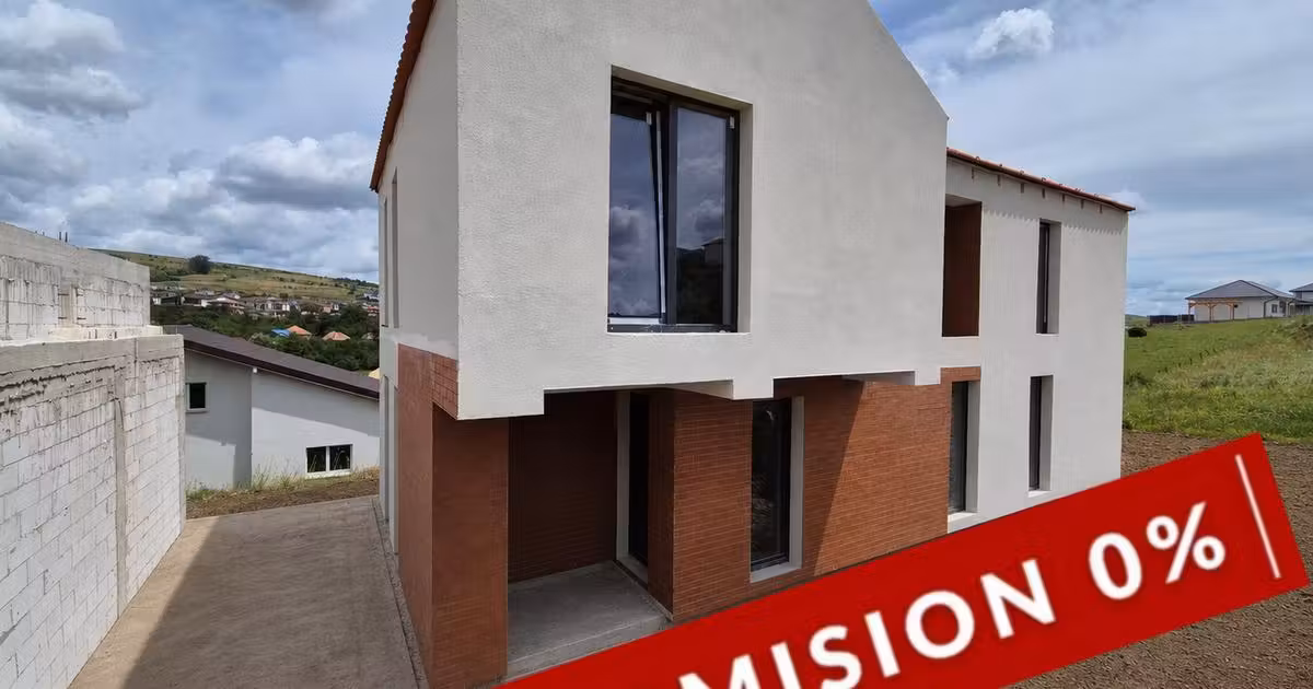 Casă individuală de vânzare cu 4 camere în Chinteni