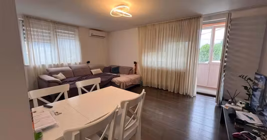 Apartament Sâncraiu de Mureș