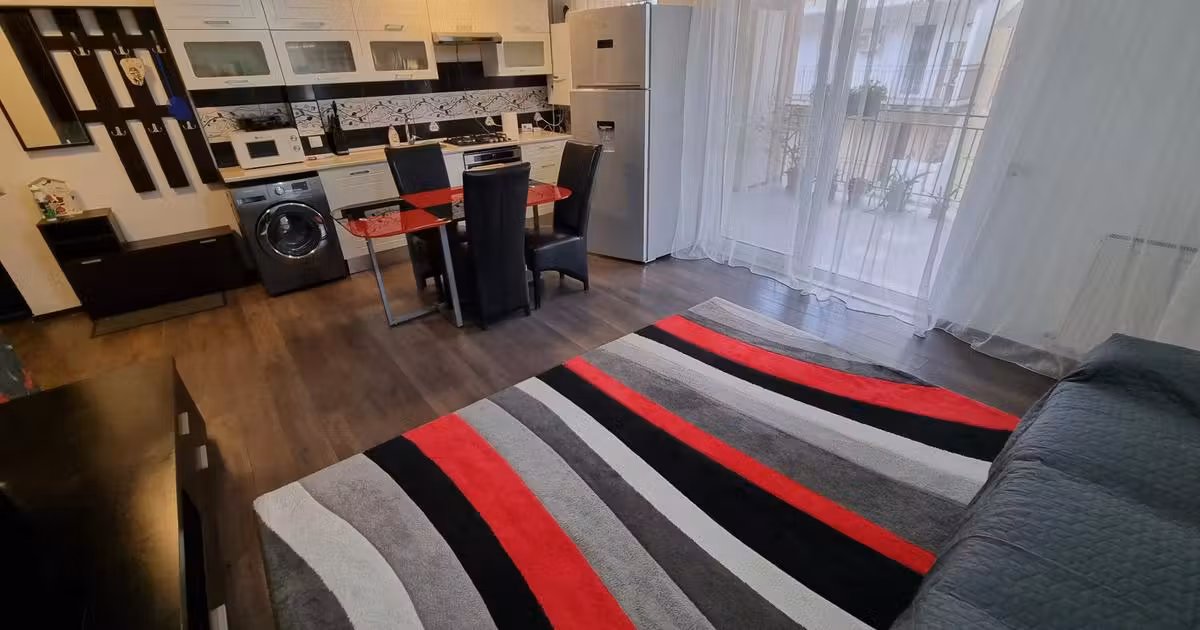 Apartament de vânzare cu 2 camere, mobilat în Florești