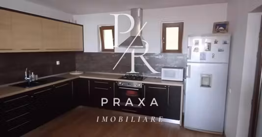 Casă Florești