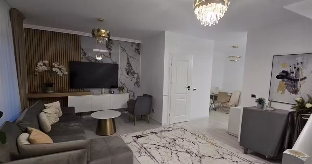 Duplex de vânzare cu 4 camere, mobilat în zona Burdujeni, Suceava