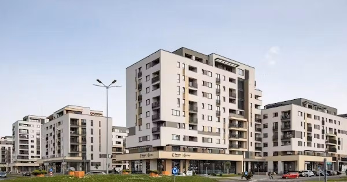 Apartament de vânzare cu 3 camere, mobilat în zona 13 Decembrie, Brașov