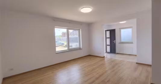 Apartament Ipotești