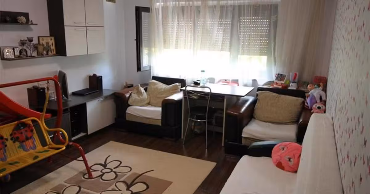 Apartament de vânzare cu 2 camere în zona Banca Națională, Bacău