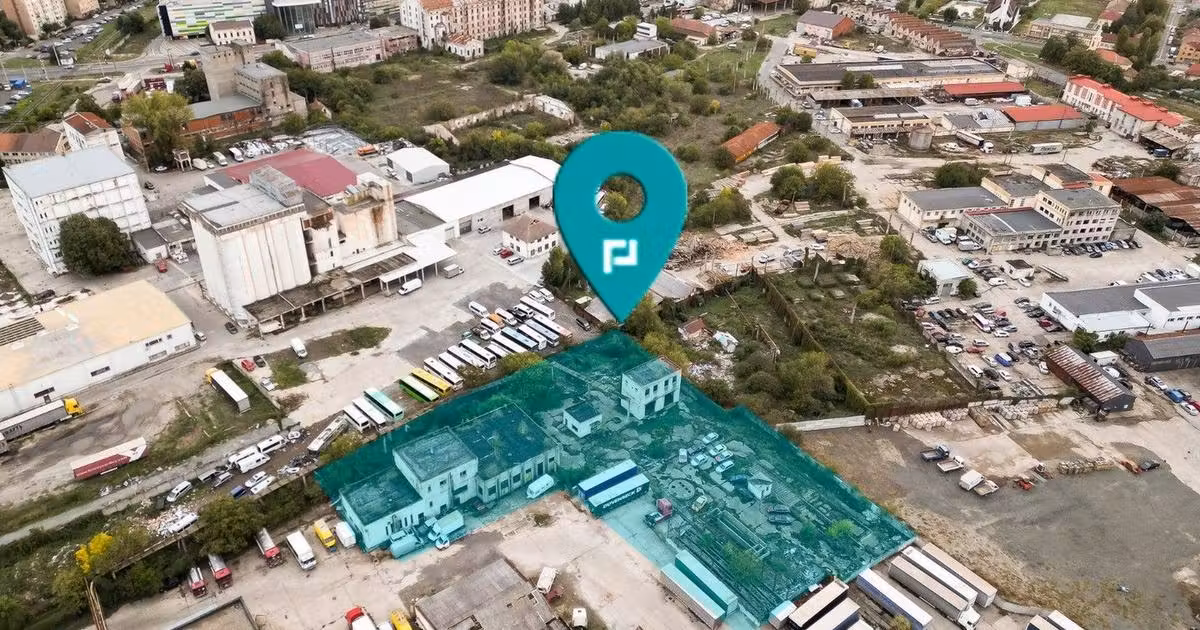 Spațiu industrial de vânzare în zona Poltur, Arad