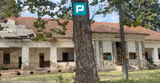 Casă Maciova