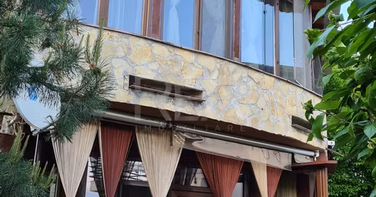 Casă Domnești