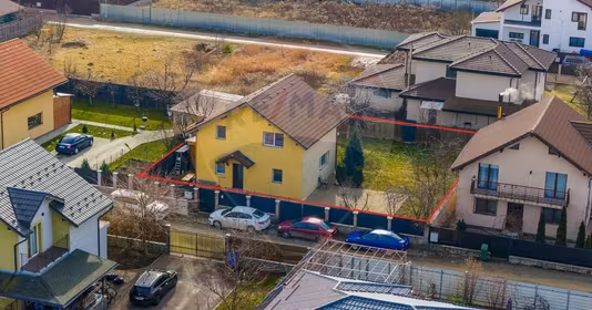 Casă Tărlungeni