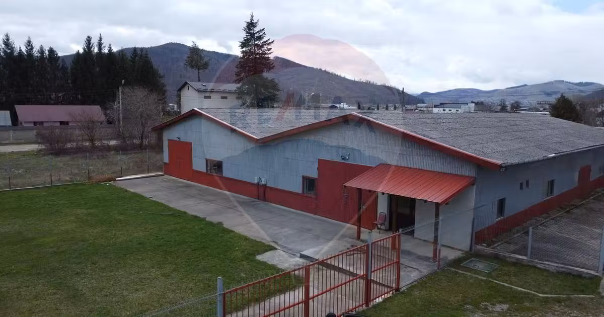 Spațiu industrial de vânzare de 520 mp, în Gura Humorului