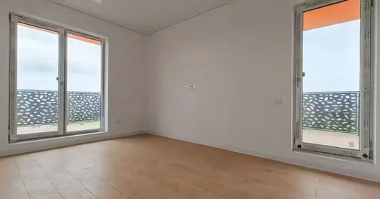 Apartament Dobroești