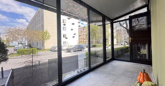 Spațiu comercial Tractorul