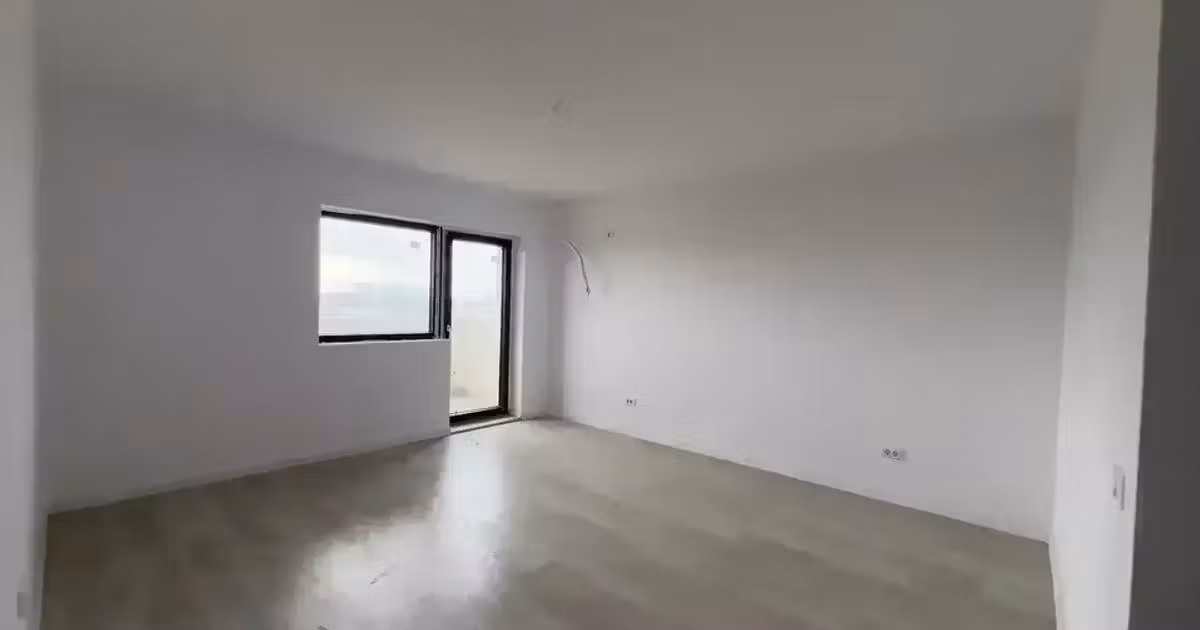 Apartament de vânzare cu 3 camere în Pantelimon