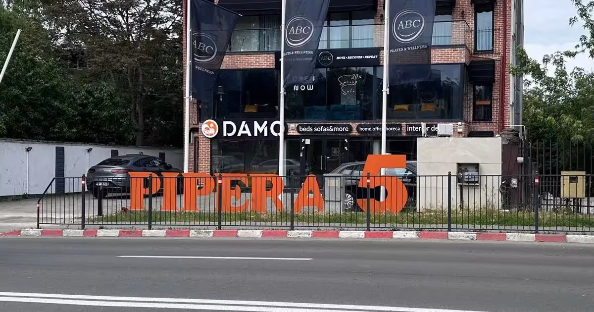 Spațiu comercial de vânzare de 800.00 mp, în zona Pipera, Sector 1
