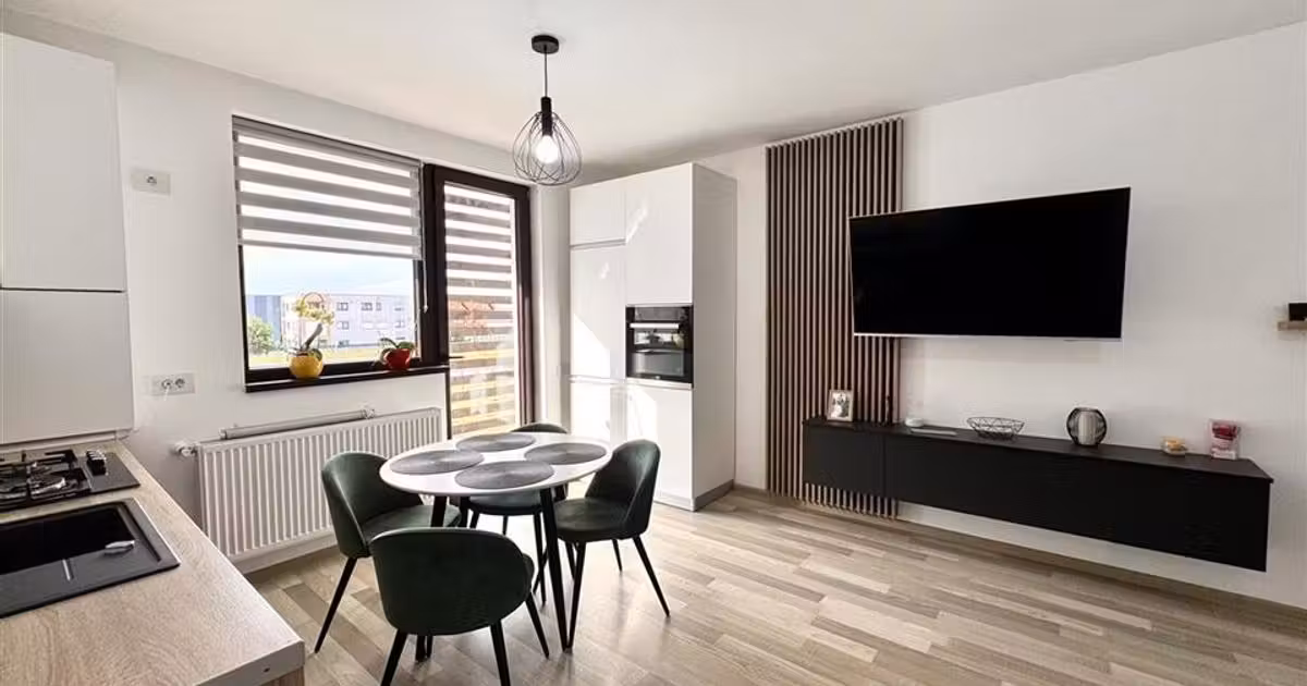 Apartament de vânzare cu 2 camere, mobilat în Ghimbav