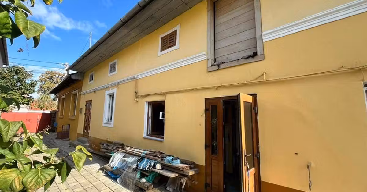 Casă individuală de vânzare cu 4 camere în Ghimbav