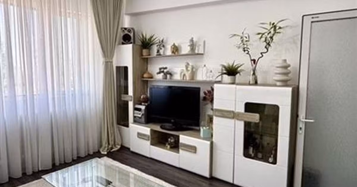 Apartament de vânzare cu 2 camere în zona Astra, Brașov