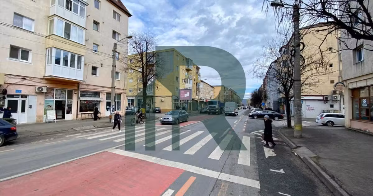 Apartament de vânzare cu 2 camere, mobilat în zona Vasile Aaron, Sibiu