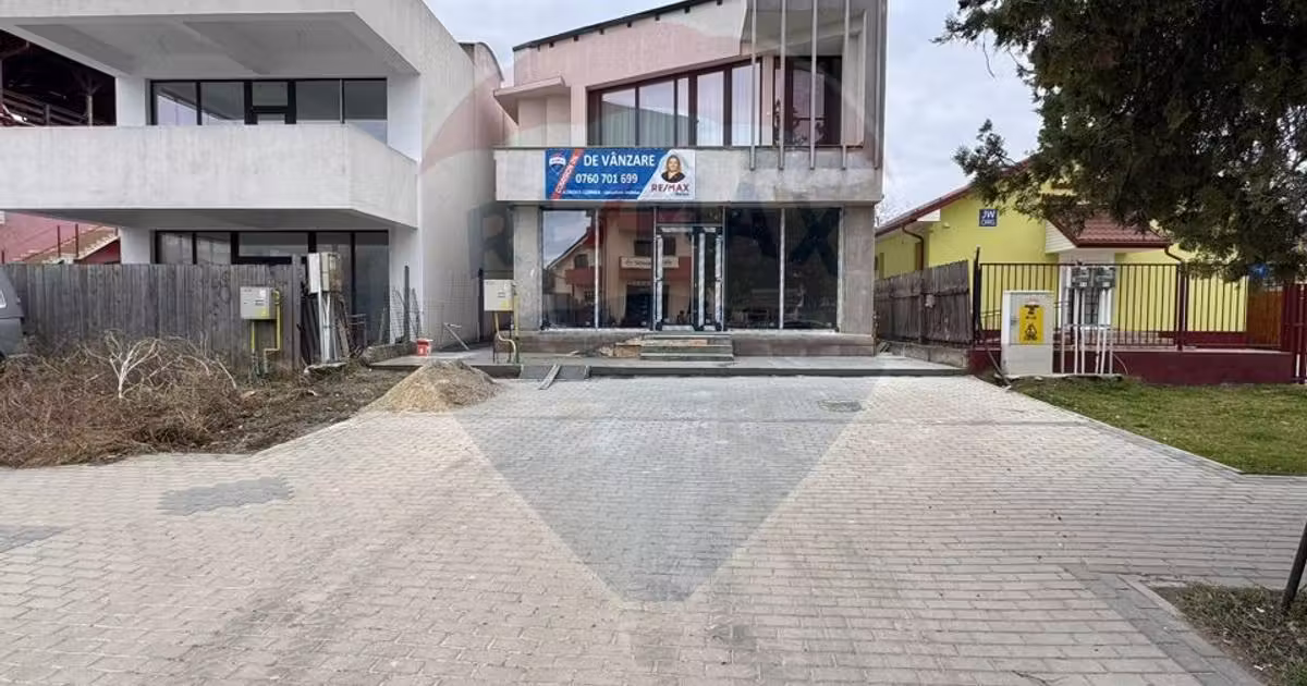 Spațiu comercial de vânzare de 120 mp, în Bârlad