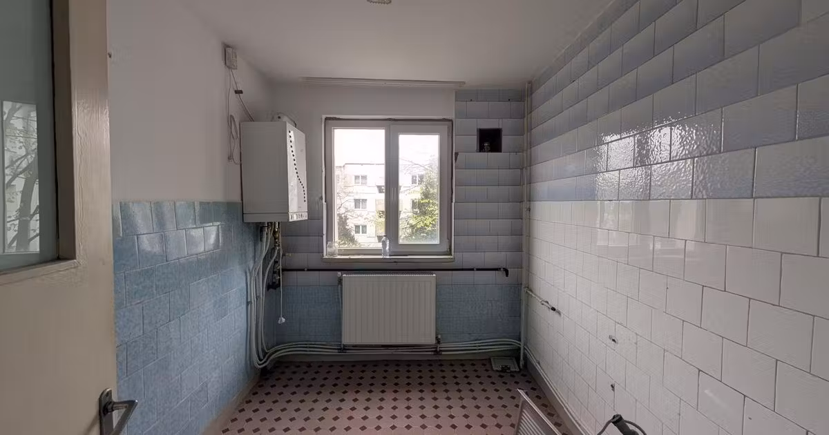 Apartament de vânzare cu 2 camere în zona Banca Națională, Bacău