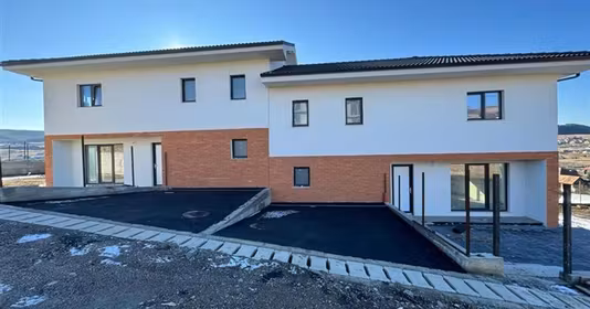 Apartament Chinteni