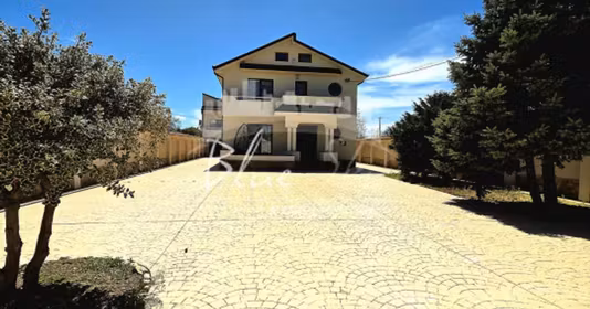 Casă Poiana
