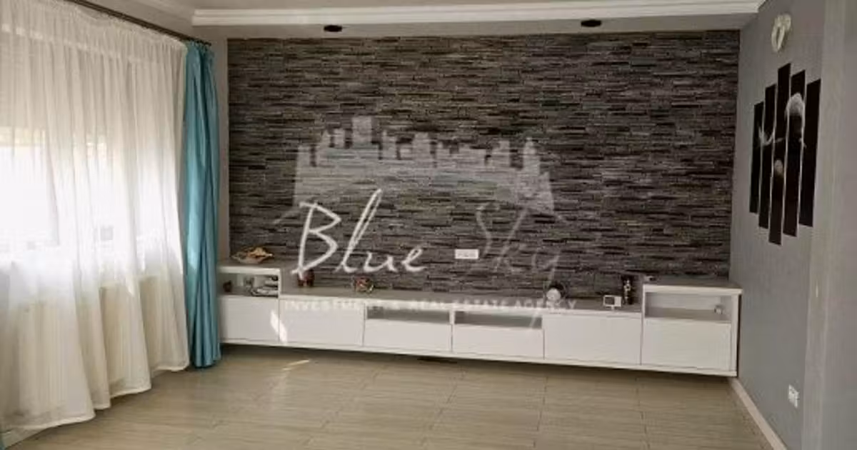 Duplex de vânzare cu 7 camere, mobilat în Cumpăna