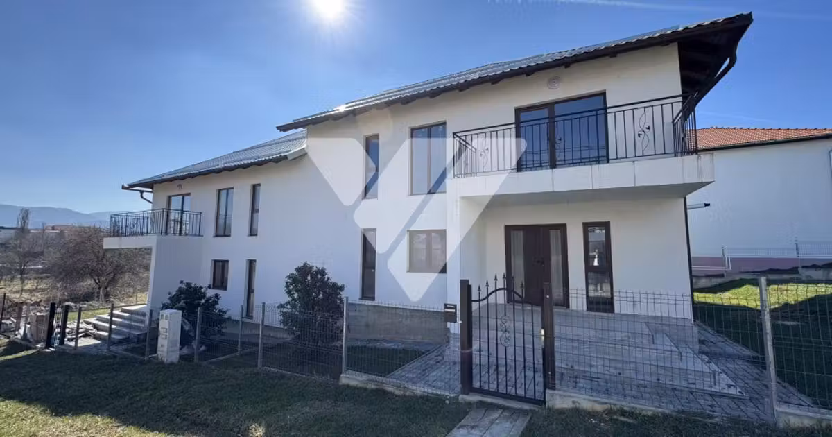 Duplex de vânzare cu 4 camere în Cisnădie