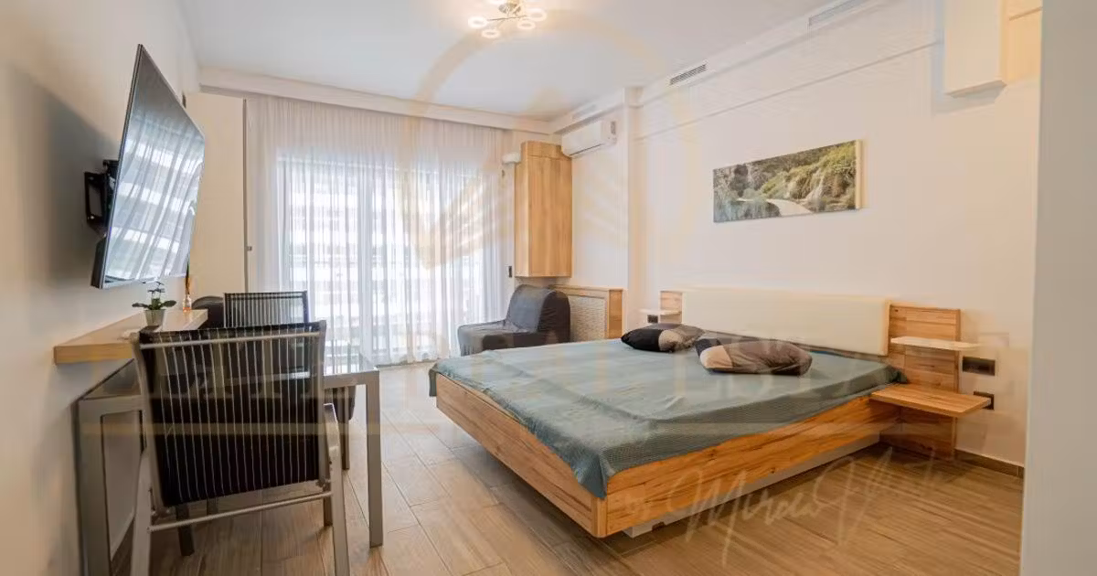 Garsonieră de vânzare, mobilată în Mamaia
