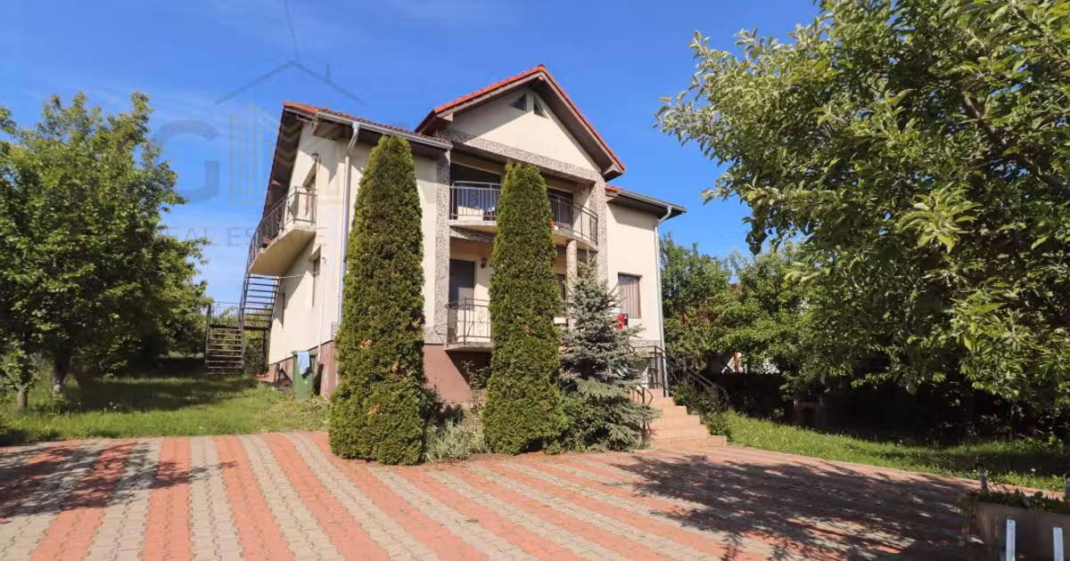 Casă individuală de vânzare cu 5 camere, mobilată în zona Iris, Cluj-Napoca