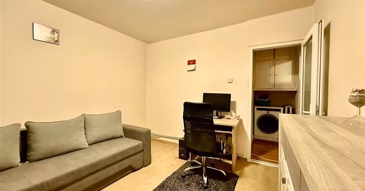 Apartament de vânzare cu 2 camere în zona Micălaca, Arad