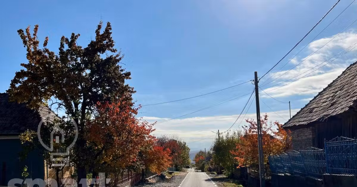 Teren Construcții intravilan de vânzare de 1500 mp, în Aiton