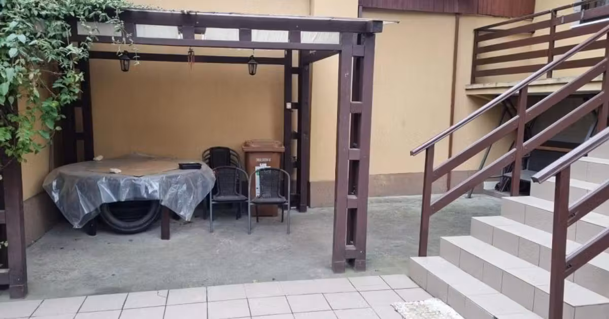 Casă de vânzare cu 6 camere în zona Central, Iași