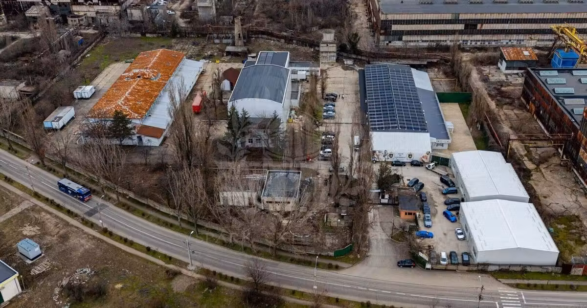 Spațiu industrial de vânzare în zona B-dul București, Ploiești