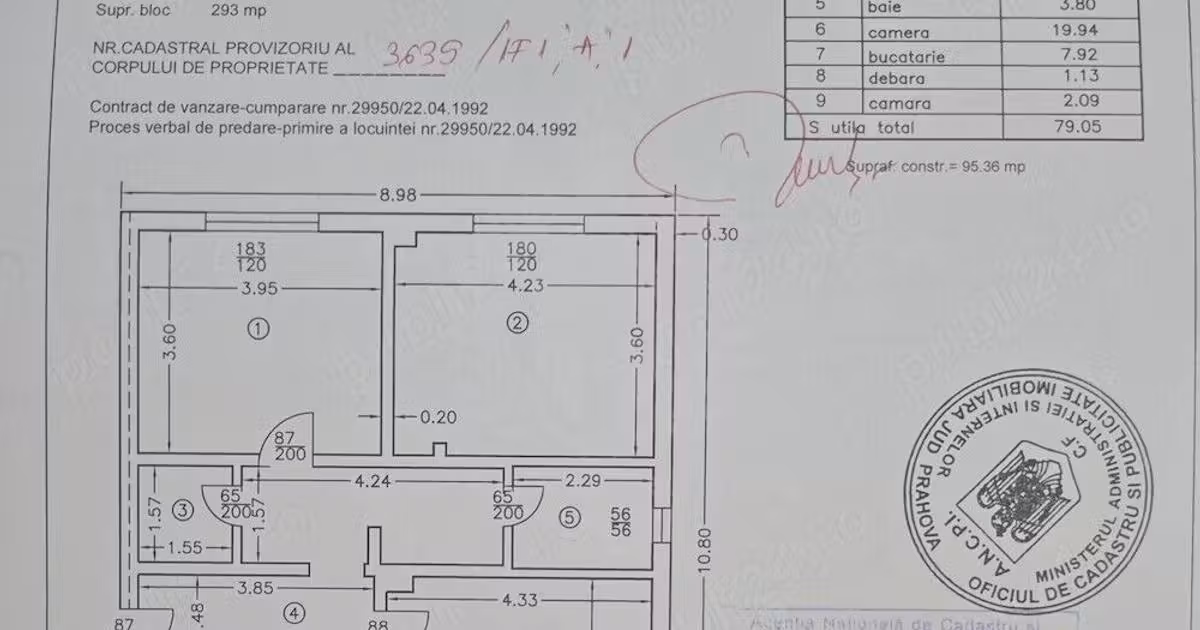 Apartament de vânzare cu 3 camere în zona Cantacuzino, Ploiești