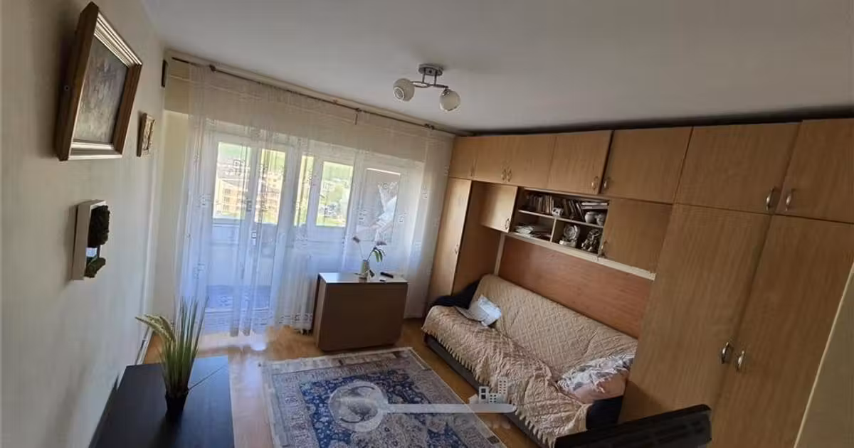 Apartament de vânzare cu 2 camere în zona Cug, Iași