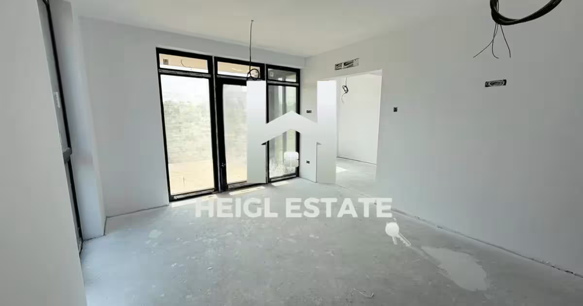 Duplex de vânzare cu 4 camere în Moșnița Nouă