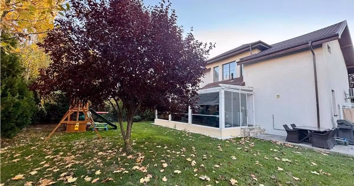 Casă individuală de vânzare cu 5 camere în zona Pipera, Sector 1