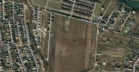 Teren Ostratu