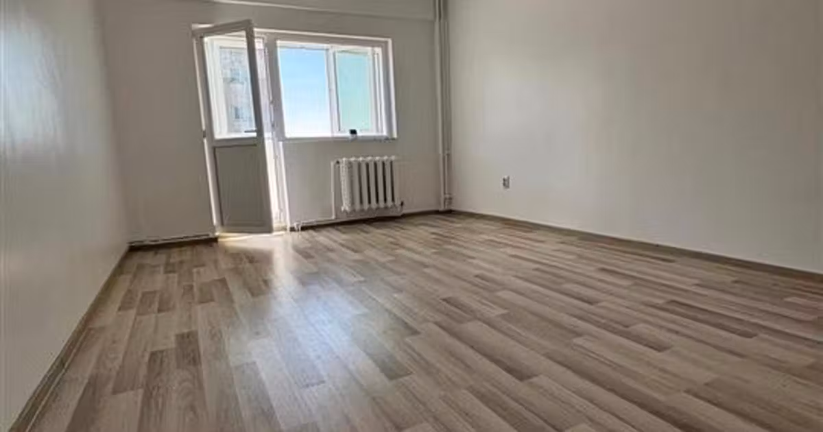 Apartament de vânzare cu 2 camere în zona Mircea cel Bătrân, Iași