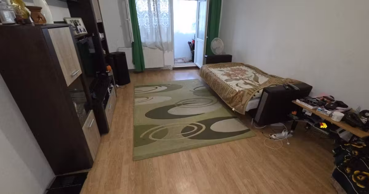 Apartament de vânzare cu 4 camere în zona Lipovei, Timișoara