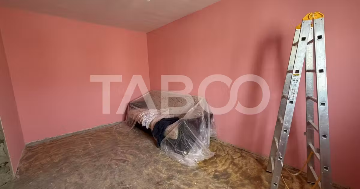 Apartament de vânzare cu 2 camere în Făgăraș