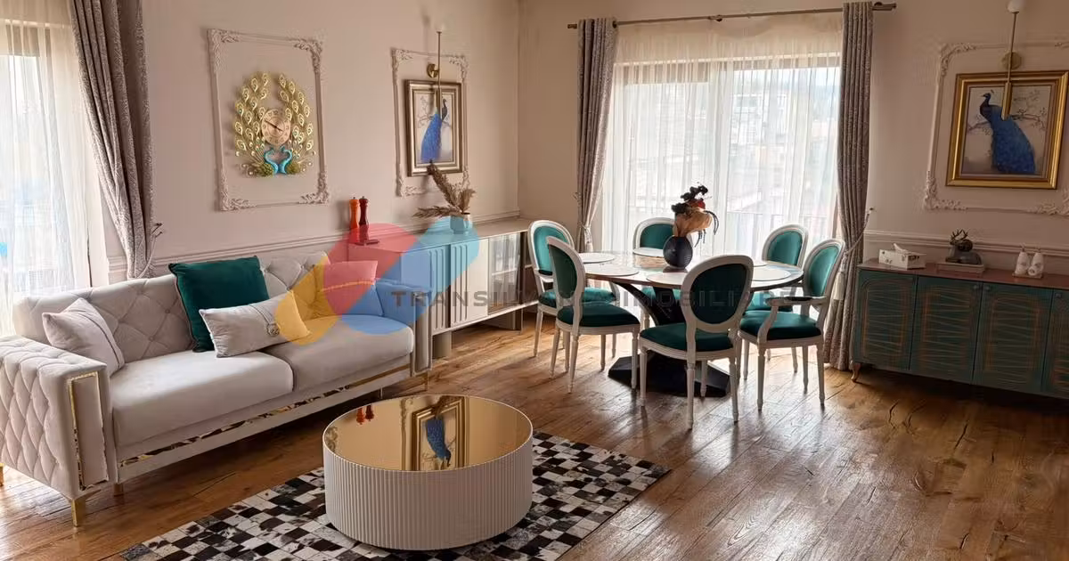Penthouse de vânzare cu 5 camere, mobilat în zona Gruia, Cluj-Napoca