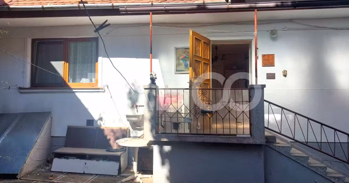Casă individuală de vânzare cu 2 camere, mobilată în zona Ultracentral, Sibiu