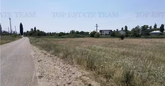 Teren Central
