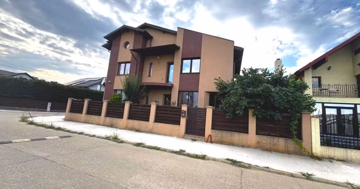 Casă individuală de vânzare cu 5 camere, mobilată în zona Albert, Ploiești