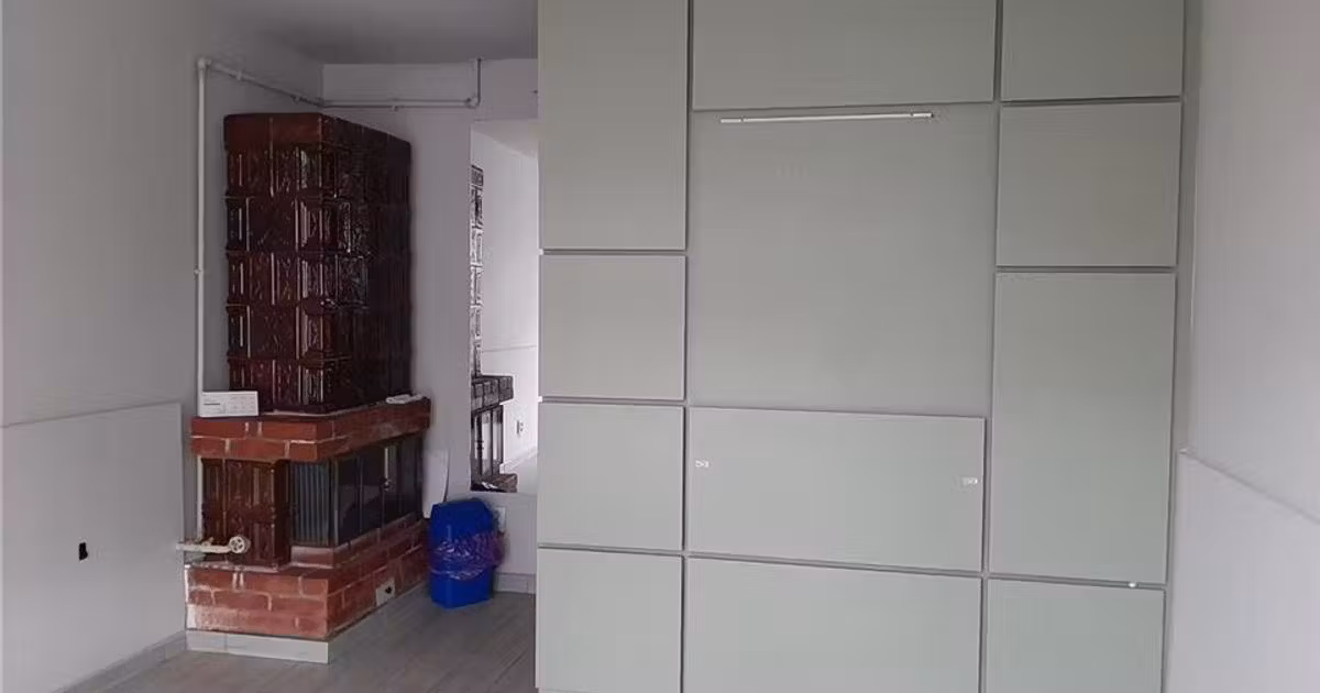 Spațiu comercial de vânzare de 20 mp, în zona P-ța Mihai Viteazul, Cluj-Napoca