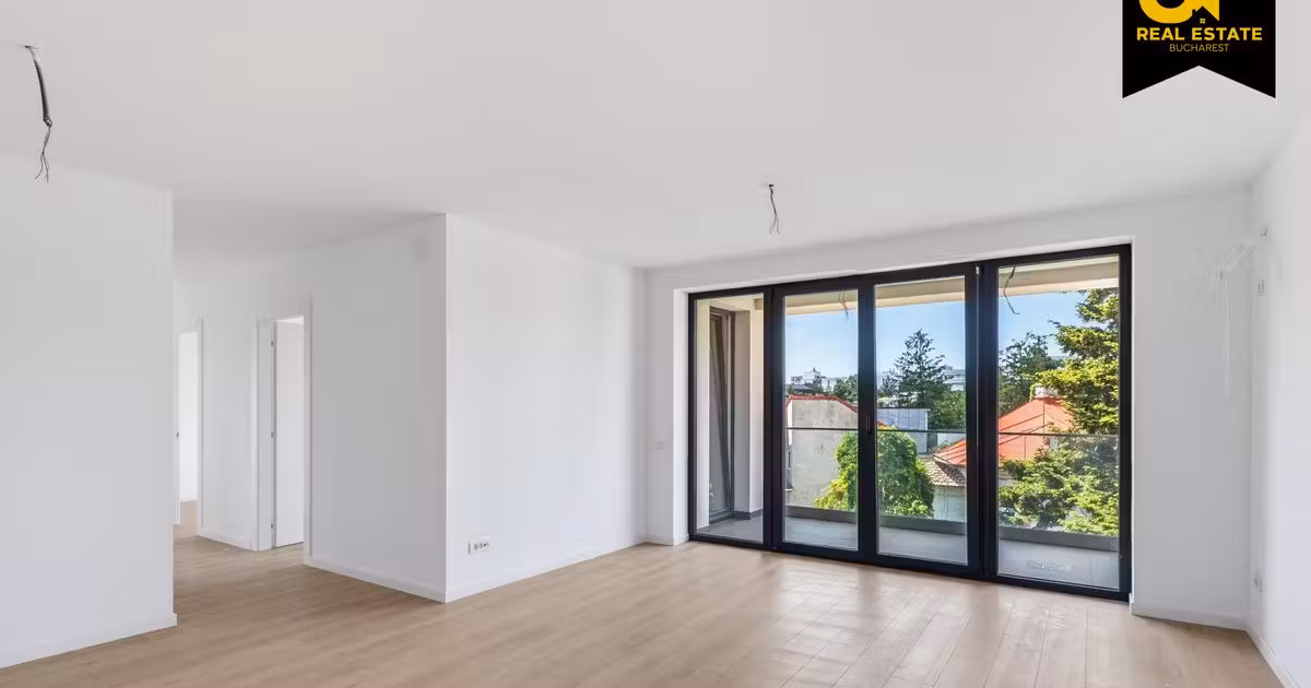 Apartament de vânzare cu 4 camere în Ultracentral