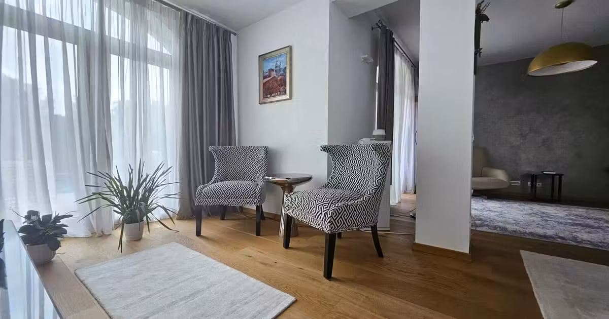 Casă individuală de vânzare cu 6 camere, mobilată în Mogoșoaia