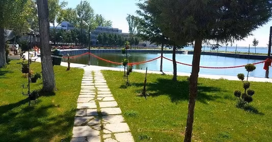Teren Mamaia